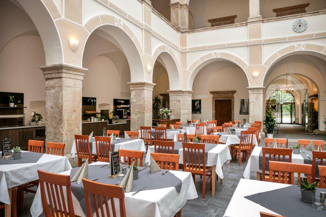 Jufa Hotel Schloss Roethelstein Admont Εξωτερικό φωτογραφία